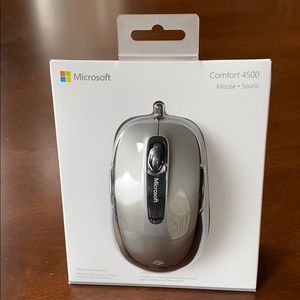 NWT Microsoft Comfort 4500 Mouse